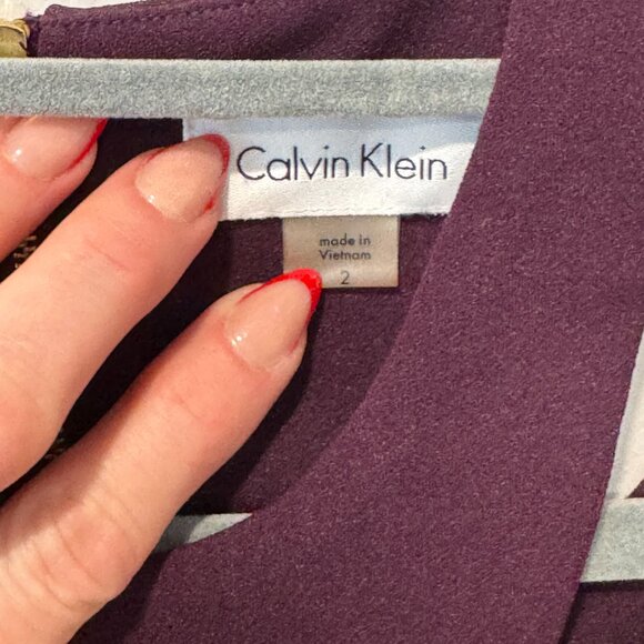 Calvin Klein Burgundy Shift Dress with Cutouts - Size 2 - Picture 6 of 6